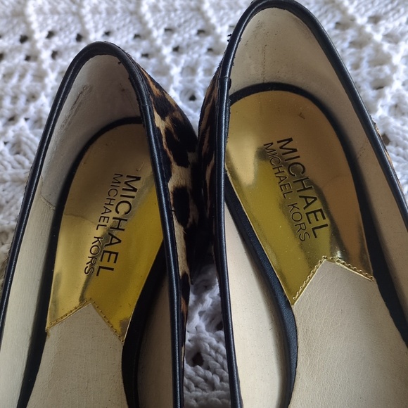 Leopard Pumps - Picture 3 of 9